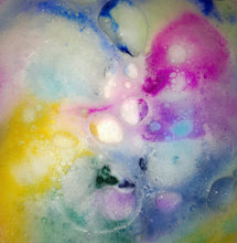 Load image into Gallery viewer, Neon Trainer Bath Bomb
