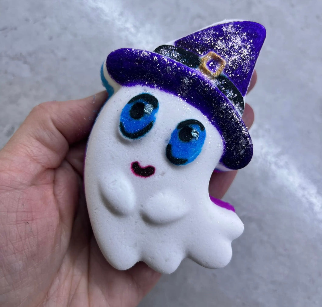 Cute Ghost In Witch Hat Bath Bomb