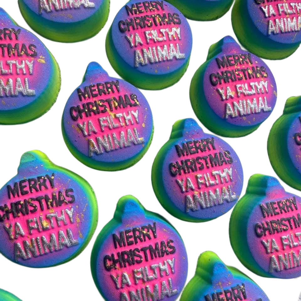 Merry Xmas Ya Filthy Animal Bath Bomb